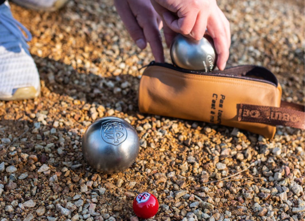 Comment commander vos boules, buts et sacoches personnalisés