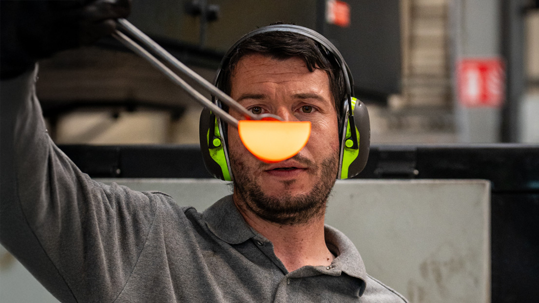 Contrôl qualité d'une boule de pétanque pour un collaborateur Obut