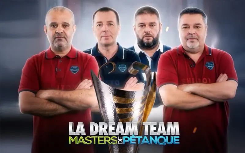 Les 4 joueurs de pétanque composant l'équipe Dream Team Masters de Pétanque