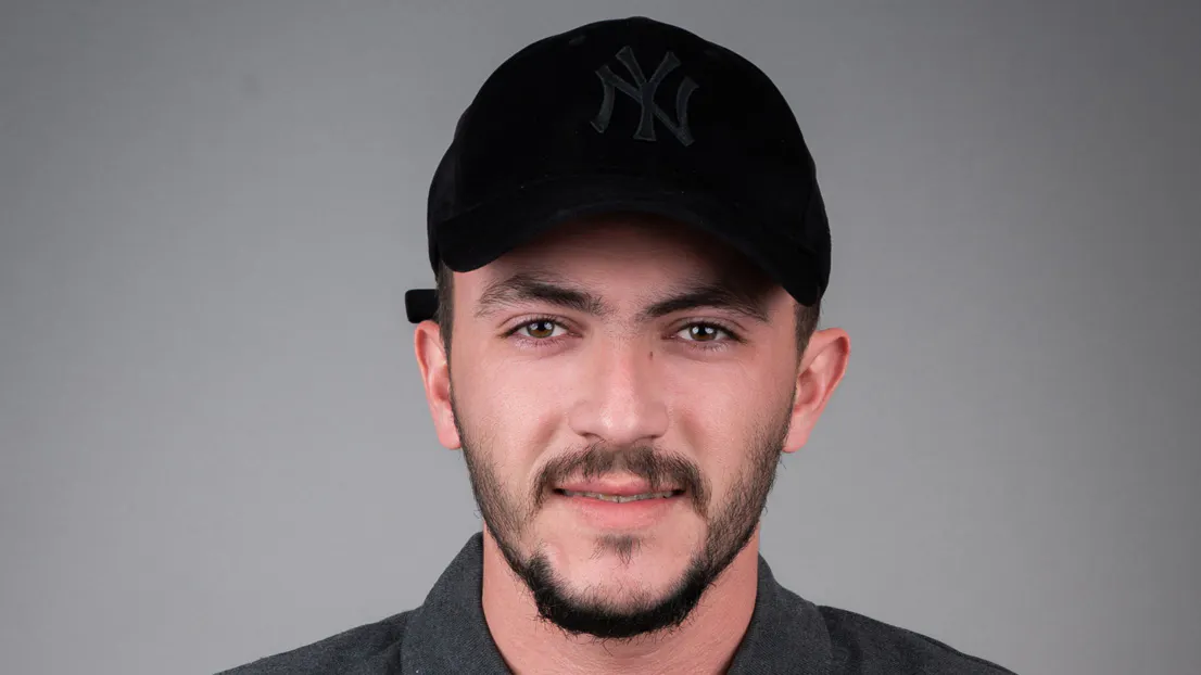 Photo portrait de Adrien Delahaye, joueur de pétanque de la Team Obut