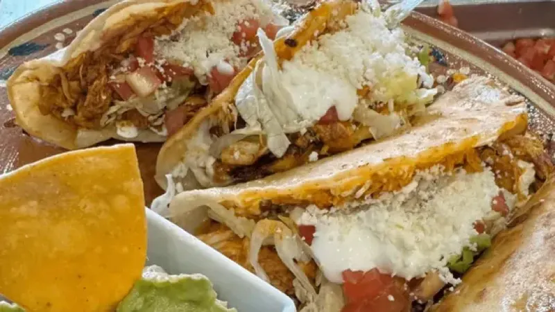 Tio Nacho dishes