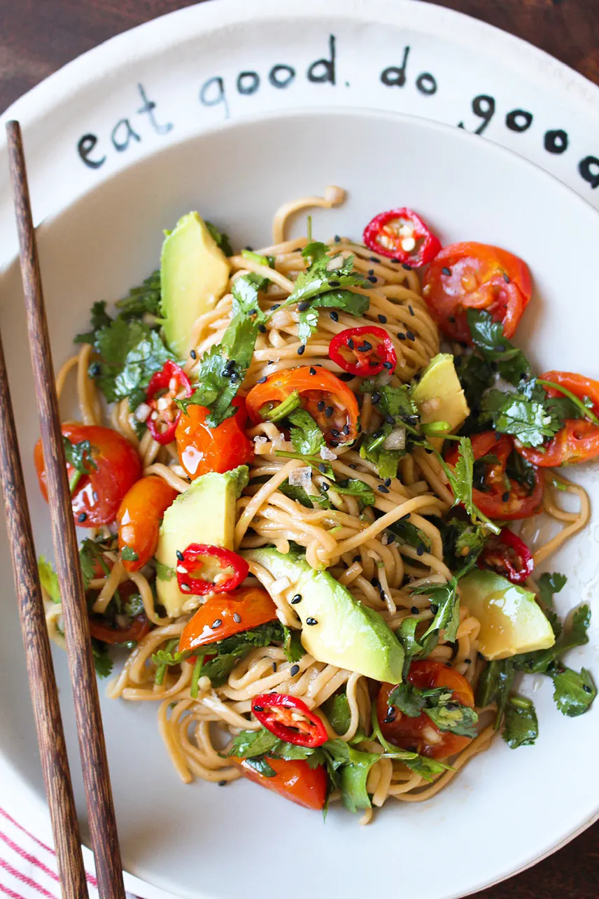 Roasted Tomato Ramen Salad