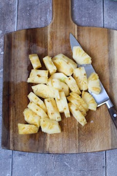 image of chopped pineapple