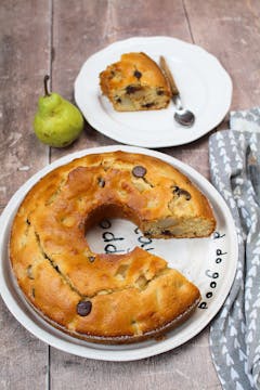 image of pear, chocolate and olive oil cake