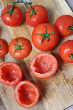 red tomatoes