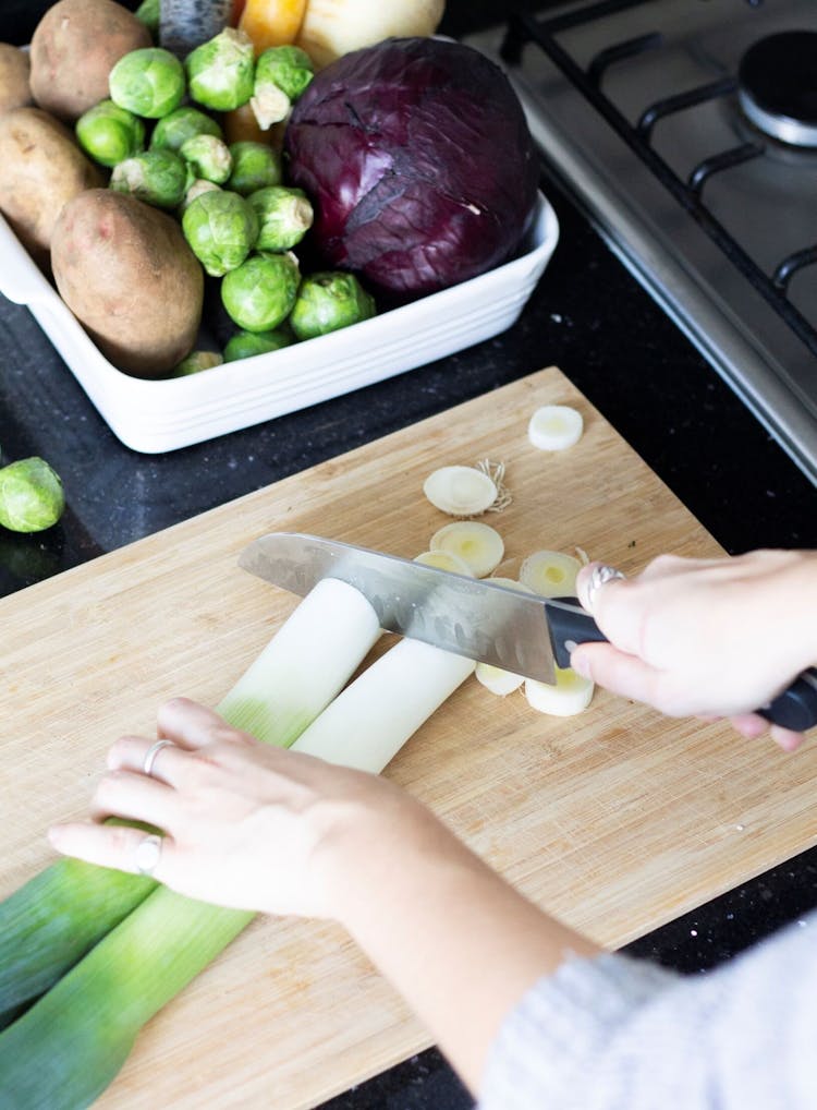 image of leek being chopped