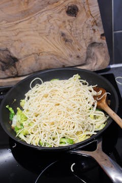 noodles in a frying pan