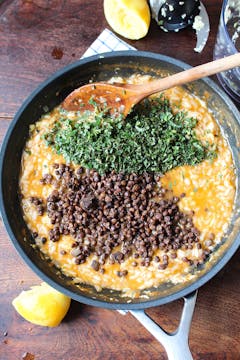 lentils and mint in frying pan 
