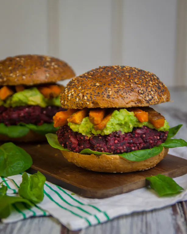 Vegan Beet & Quinoa Burger
