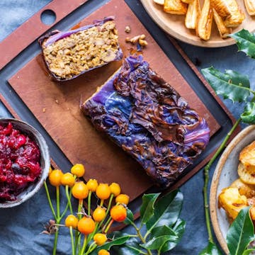 chestnut roast on a chopping board