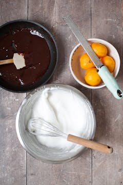 whisked egg white 