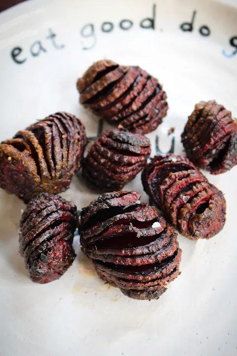 Hasselback Beetroots