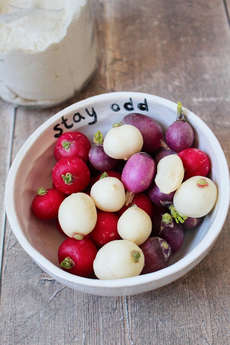 A bowl of radishes.