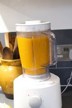 Soup blending in food processor