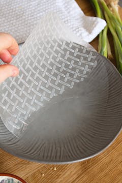 rice paper in water in large bowl 
