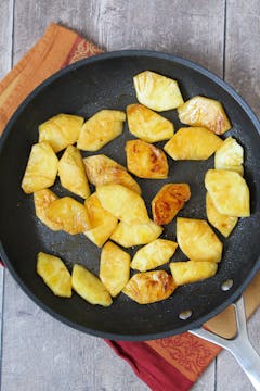 image of pineapple in pan