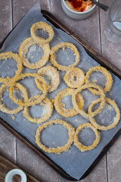image of baked onion rings