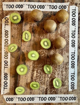 image of odd kiwis