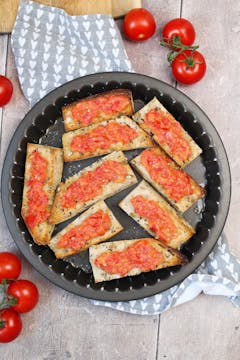 image of Spanish Style Tomato Toast