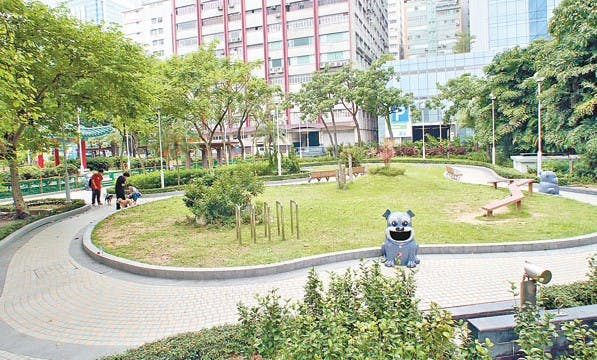 Kwun Tong Ferry Pier Square