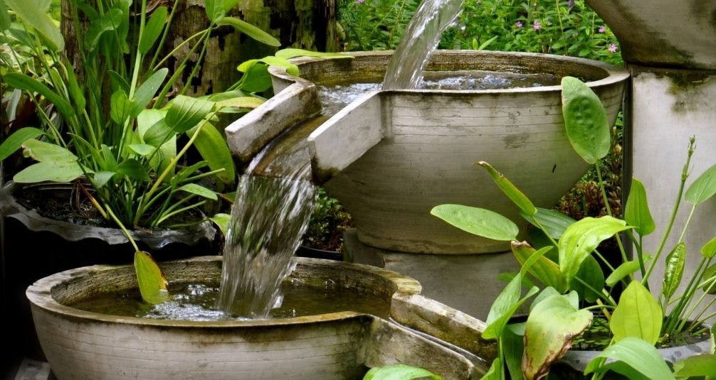 Solar Powered Water Features Energy-Efficient Garden 