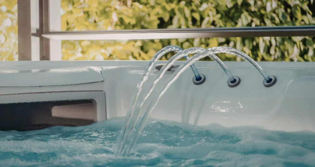 Elite Range Hot Tubs at Outdoor Living Ireland