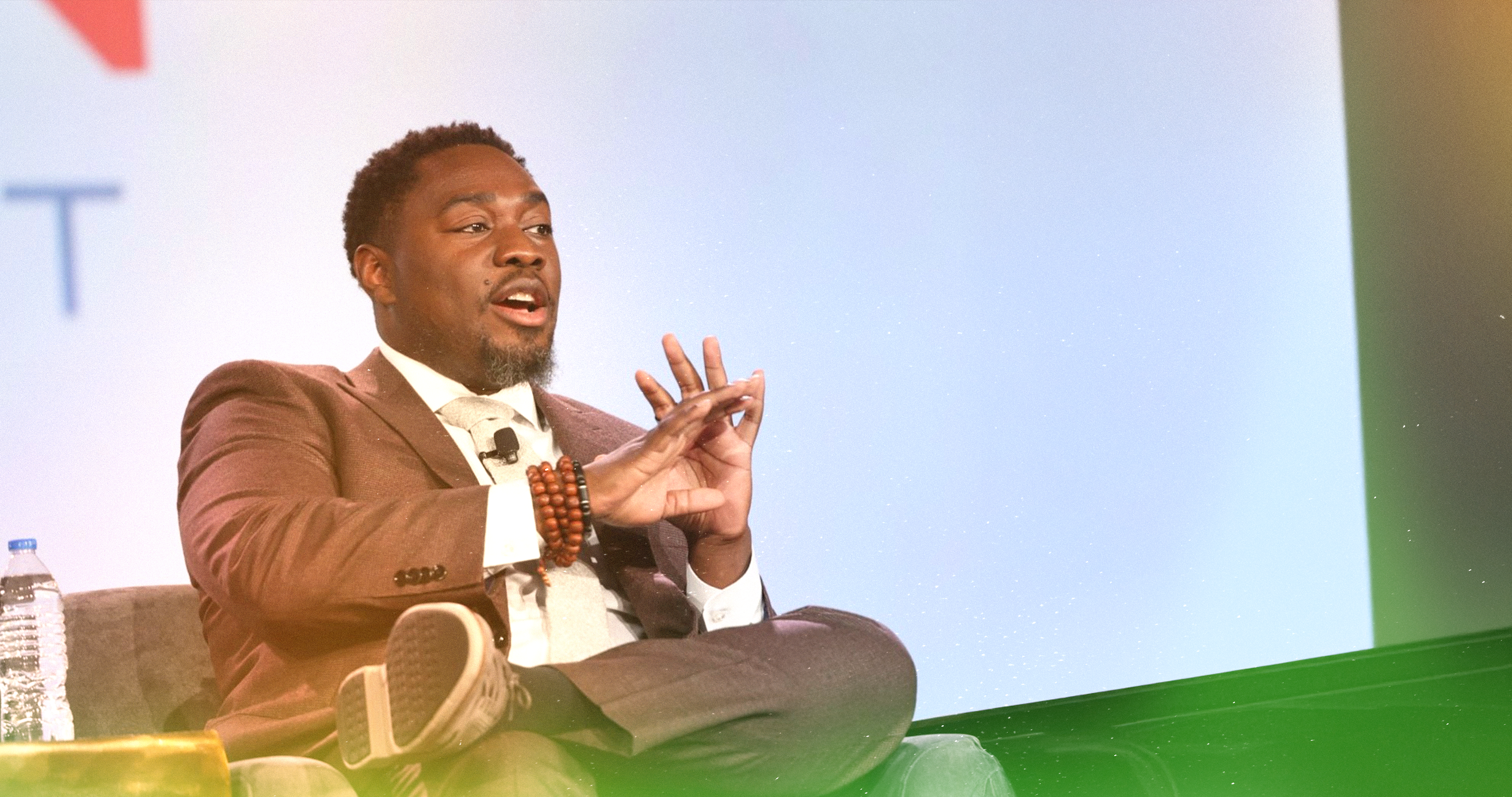 Olusan speaking