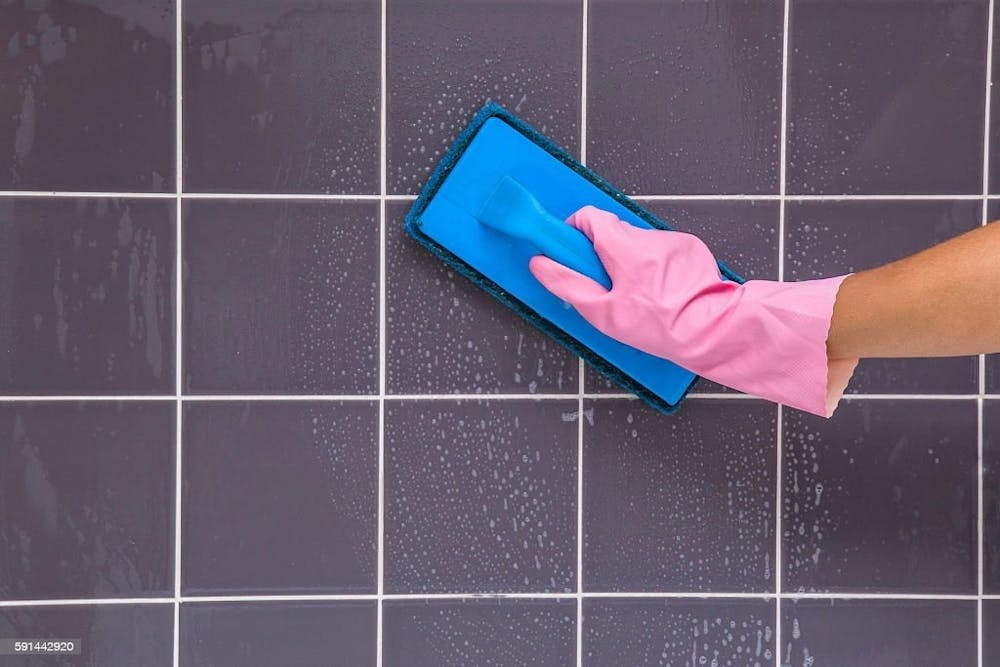 How to clean floor tiles naturally