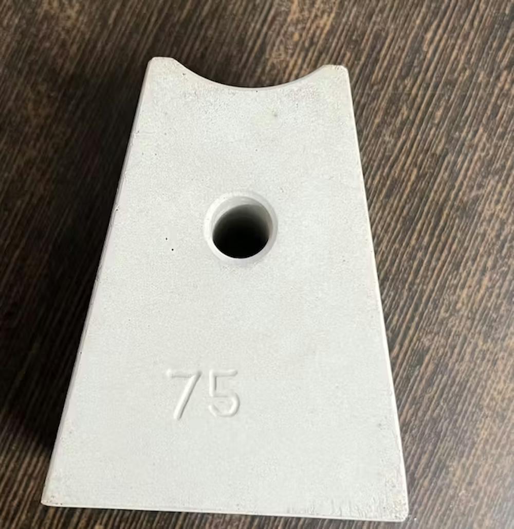 reinforcement cover block