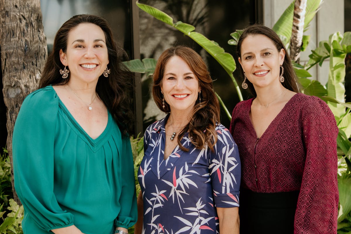 Photo of Katie Bennett, Shawn Kana‘iaupuni, Laura Reichhardt
