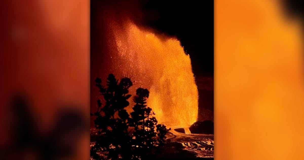 Photo of Kilauea volcano at night
