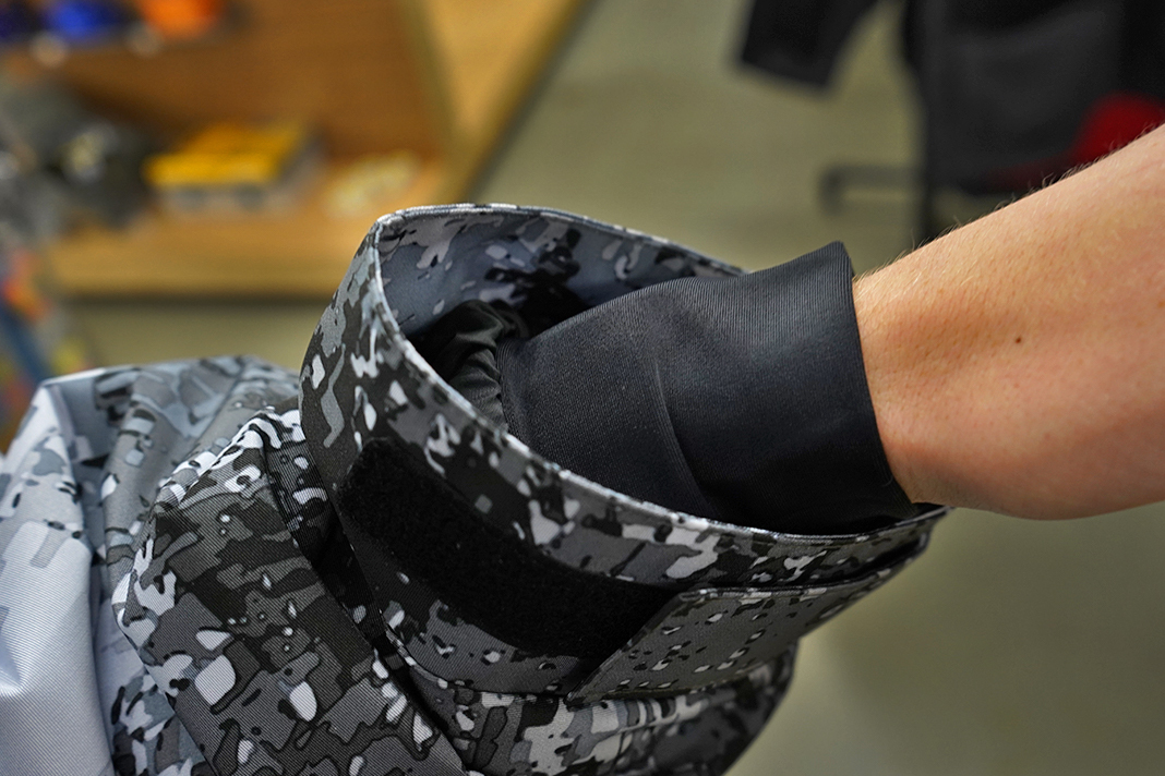 striker ice predator jacket 2017