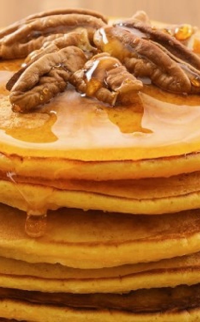 Pancakes caroube et coco source de fibres proteines