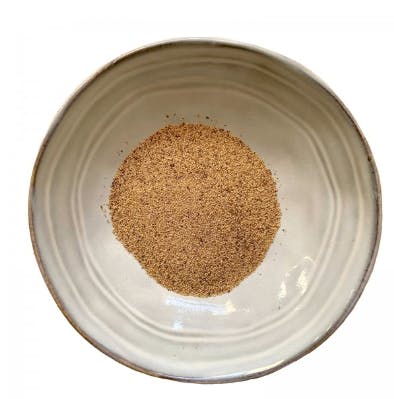 Exfoliant poudre de noyaux d'olive