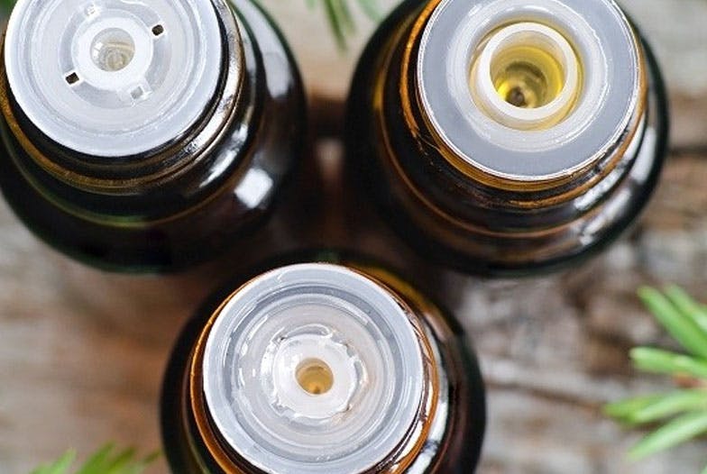 Quelles sont les huiles essentielles dynamisantes pour une vitalité au top ?