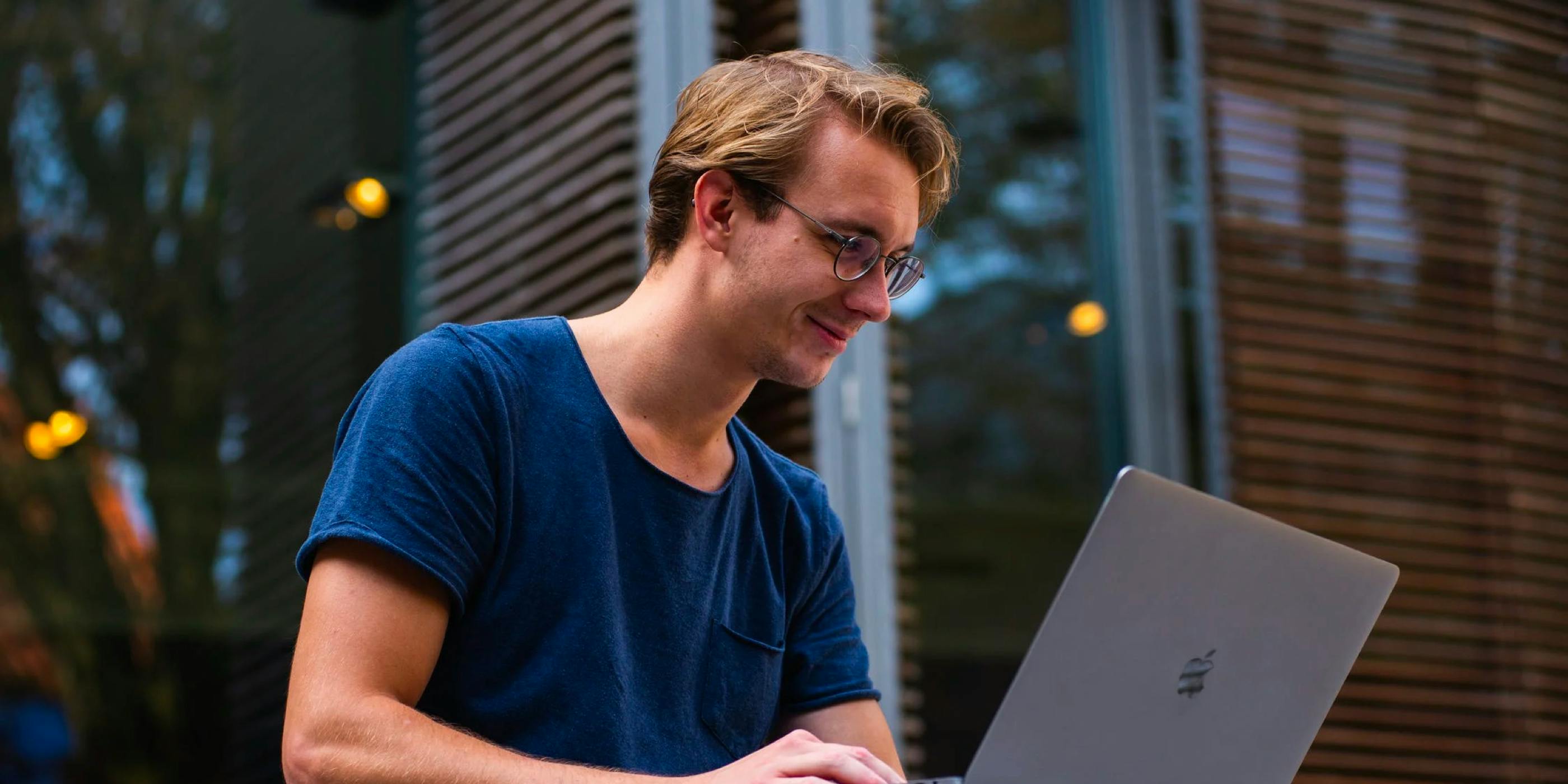 Online onderwijscommunicatie: spreek ratio én emotie aan