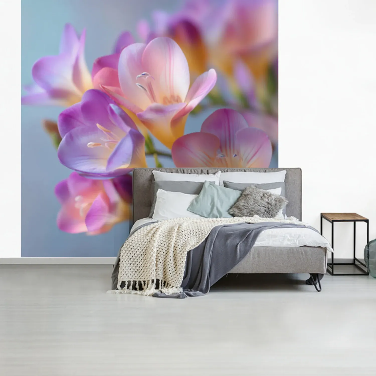 Behang - Bloemen - Paars - Overloop - Meeldraden
