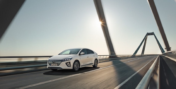 Hyundai_IONIQ