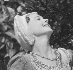 Vivien Leigh in Henry VIII (1936)