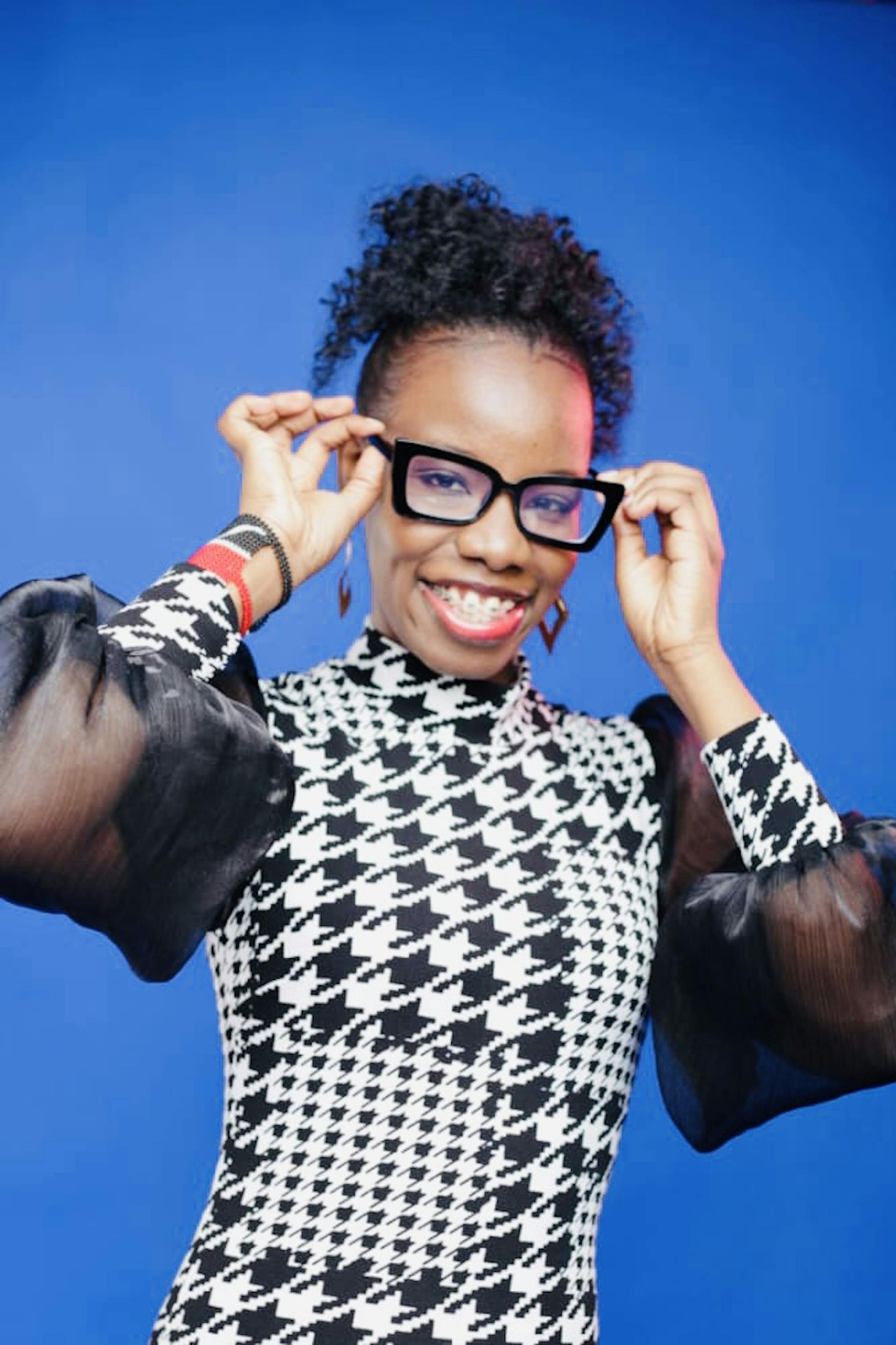 Petronila Nguono  