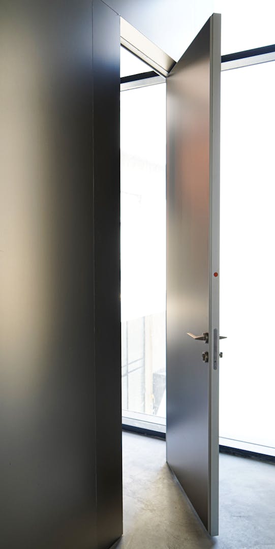 Black Cube GYMdoors