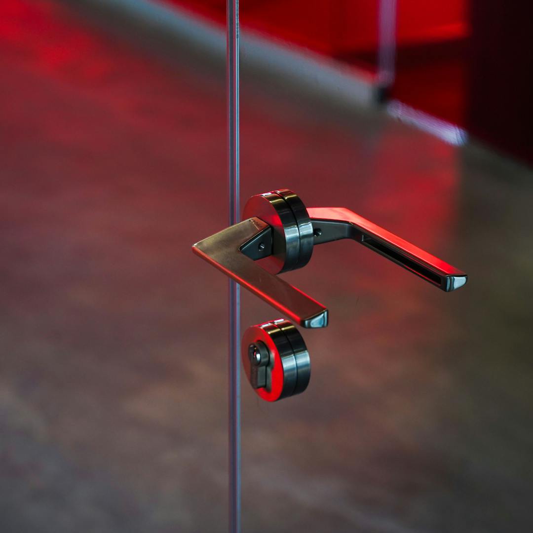 Black Cube GYMdoors