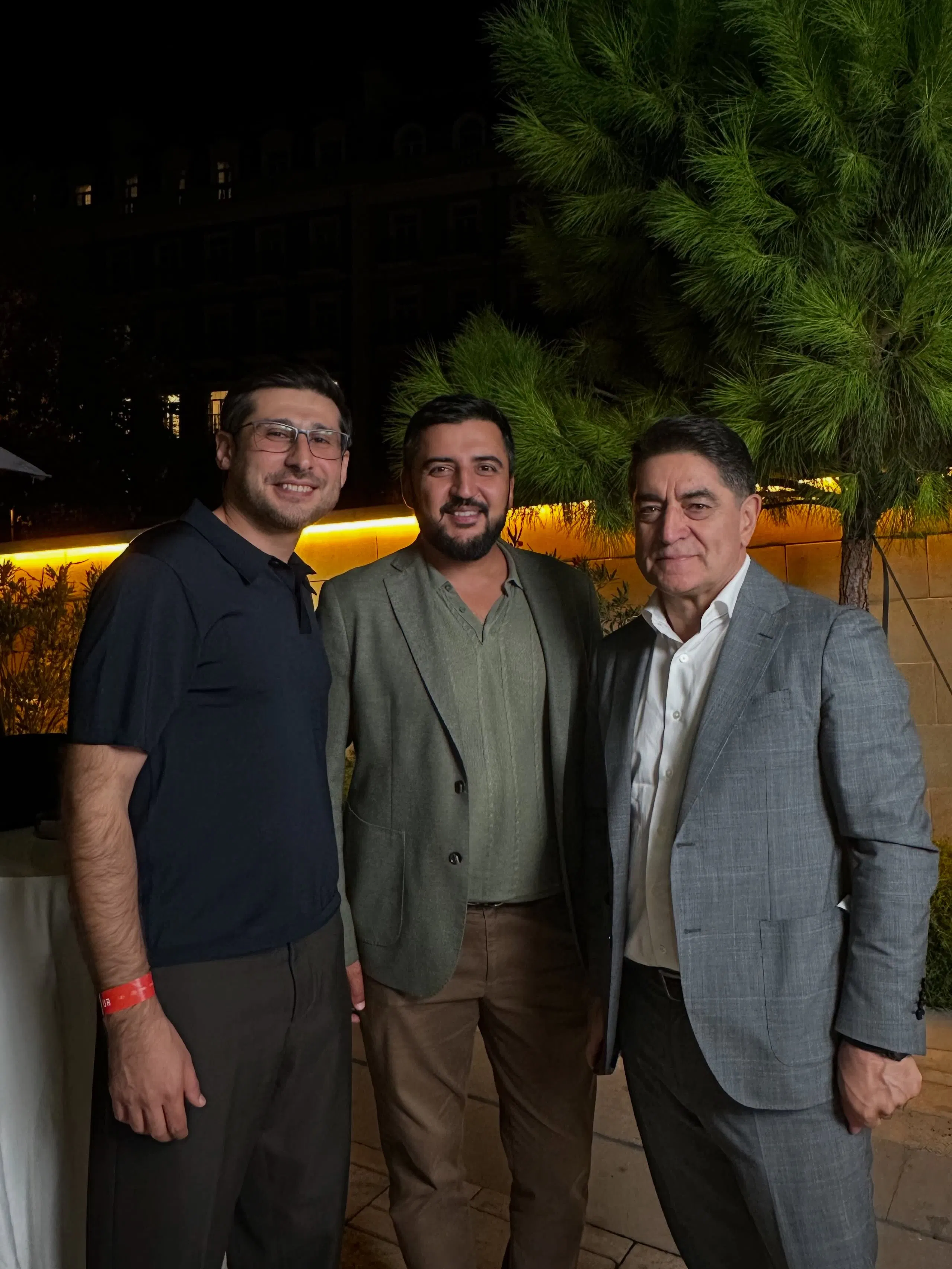 Tədbirin açıq hava hissəsində qonaqlar
