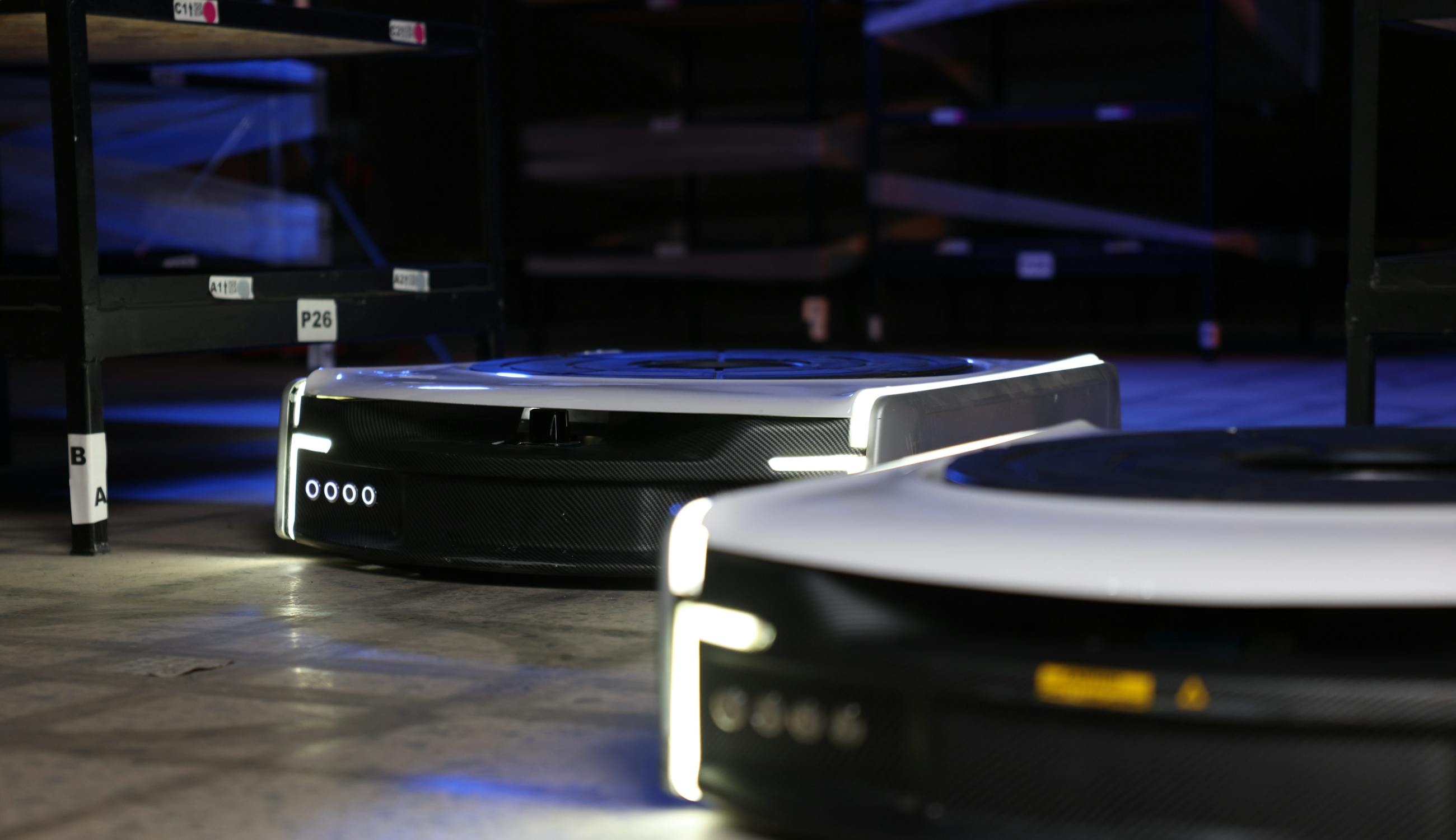 TARQAN is working at OPLOG warehouses for textile companies