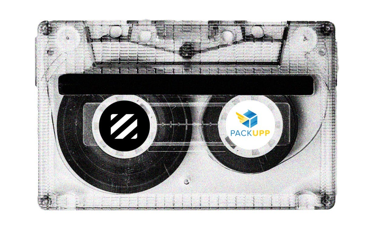 Spray bottles image with OPLOG logo on one side and PackUpp logo on the other side.