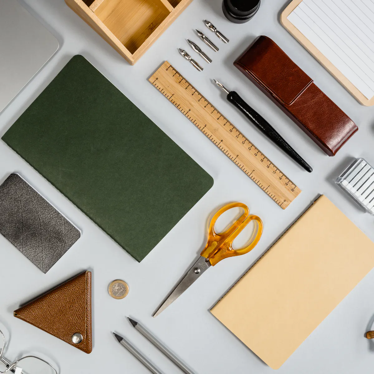 Order directly from thousands of inspirational brands