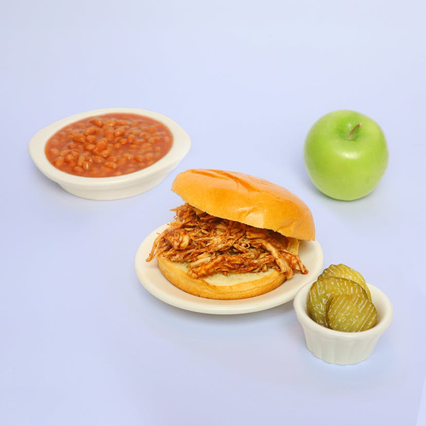 BBQ Pulled Pork Sandwich with Baked Beans & Apple