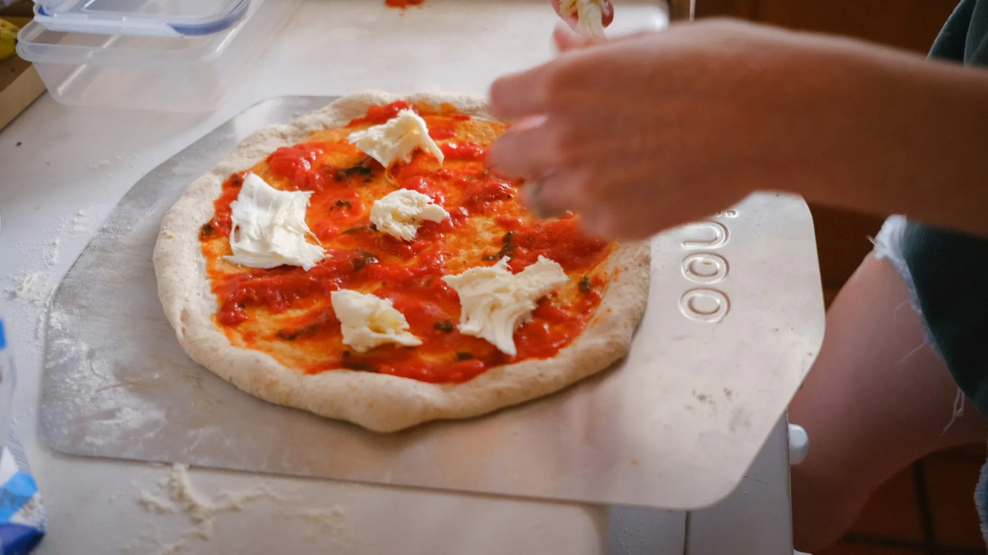 Pizza with gochjang spicy sauce