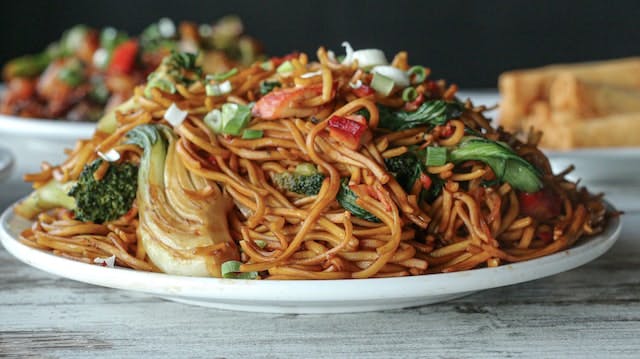 plate of noodles