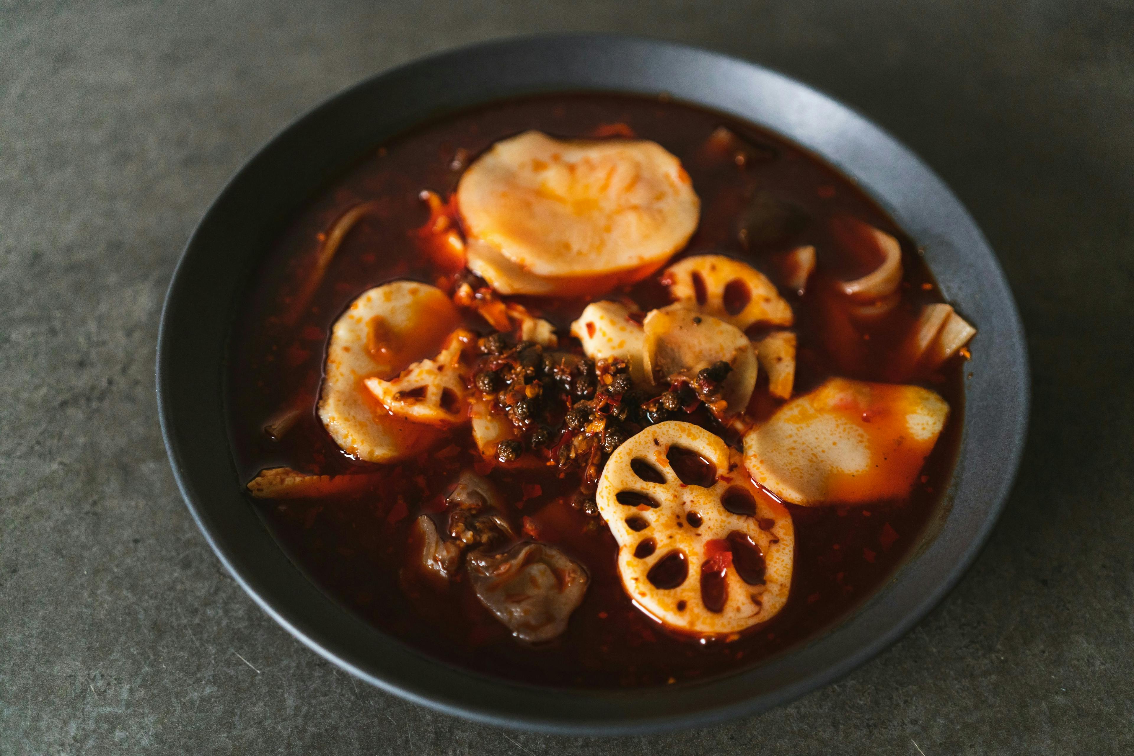 Chinese soup with multiple ingredients